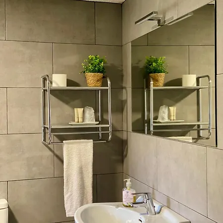 Moline Hotell *